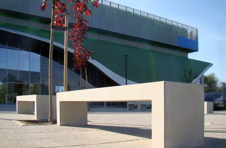 Siedzisko TARA 1 z betonu architektonicznego