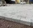 WATERFLOW™ szary na podbudowie z kruszywa
