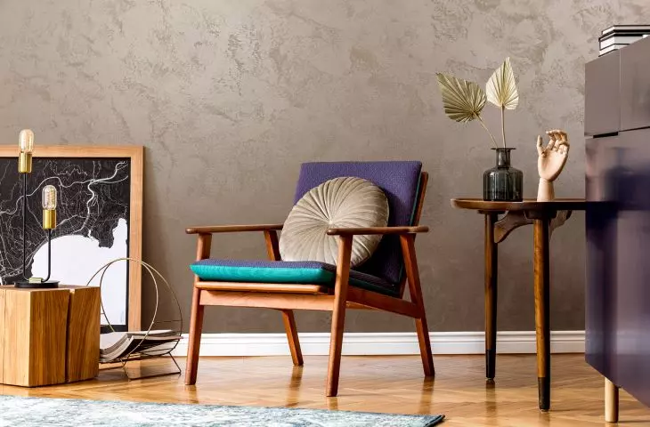 Silver Sand textured paint (color: Barcelona)