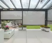 Screen external roller shutters in the ZIP system