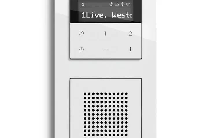 Internetowe radio podtynkowe Gira