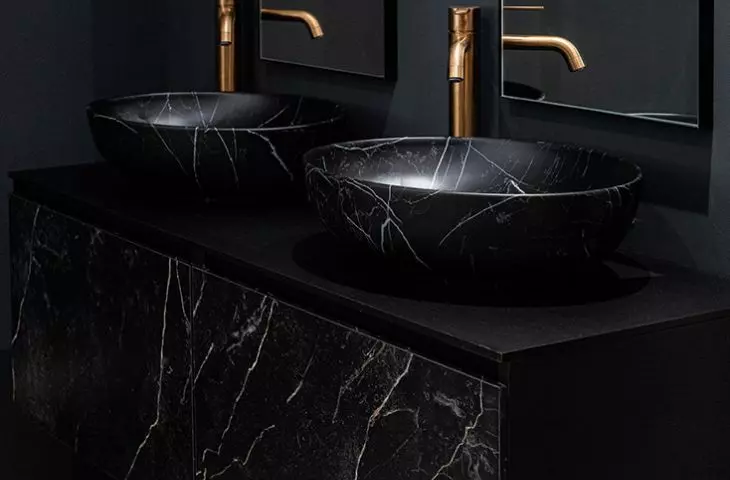 LIVIT MARMIC washbasin (black oval version)