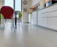 Peran PGF – posadzka z płatkami