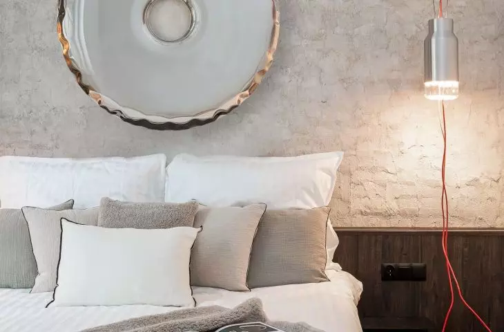 Original lighting adds atmosphere to the interior 