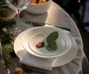 Motif tableware