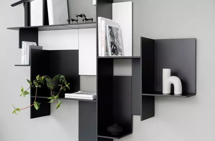 Crox shelves
