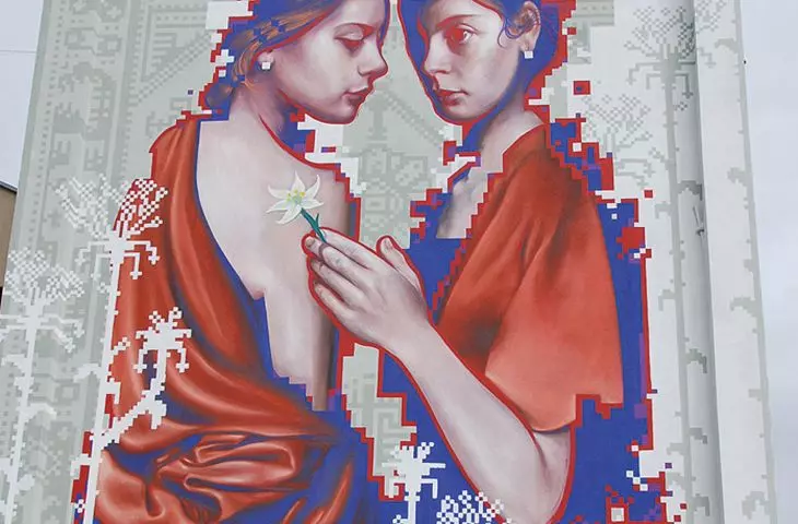 Mural Martyny Gill i Pawła Ponichtery dedykowany kobietom, ul. Kopernika, Łódź