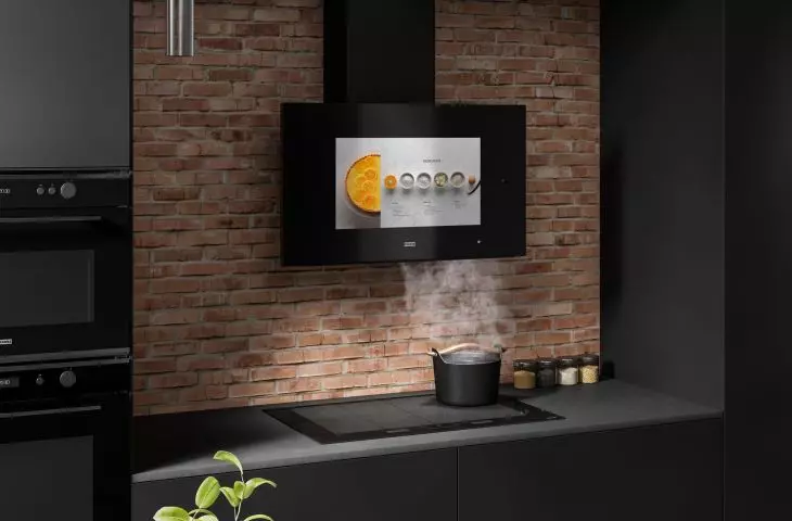 Franke okap AQ Sense z monitorem dotykowym