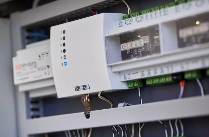 GEZE modular automation system