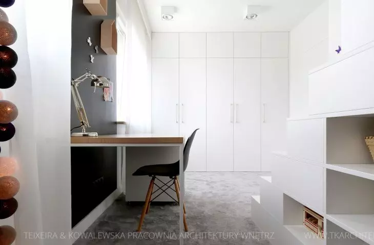 Minimalist apartment in Bemowo