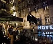 „Hotel Savoy”, reż. Michał Zadara, Teatr Nowy w Łodzi; na zdjęciu muzycy