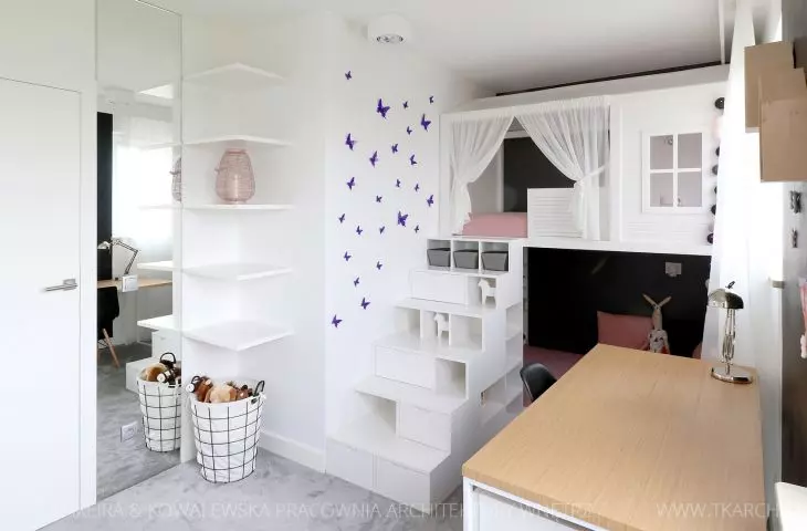 Minimalist apartment in Bemowo