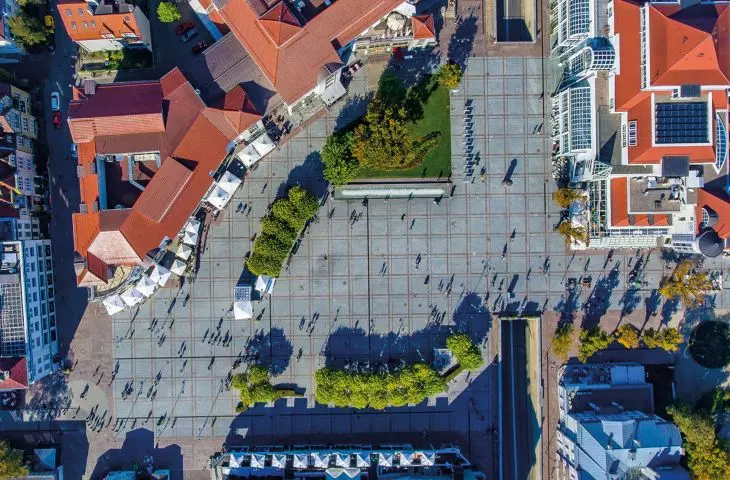 Sopot z nieba — gdzie Monciak spotyka się z budzącym pewne kontrowersje nowym centrum miasta