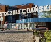 Europejskie Centrum Solidarności z ekspozycją dobrze podsumowującą rolę Trójmiasta i Stoczni w obaleniu komunizmu, proj.: FORT
