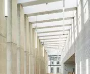 Nowe skrzydło Biblioteki Raczyńskich przy placu Wolności w Poznaniu