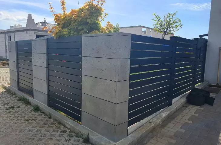 Inwestycja prywatna Wrocław – bloczek GAAG VIDE szary