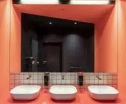 FORMSON office, one of the bathrooms