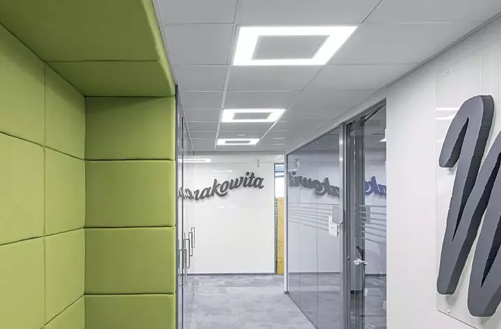 SQUARE LED – oprawy do sufitów 600x600