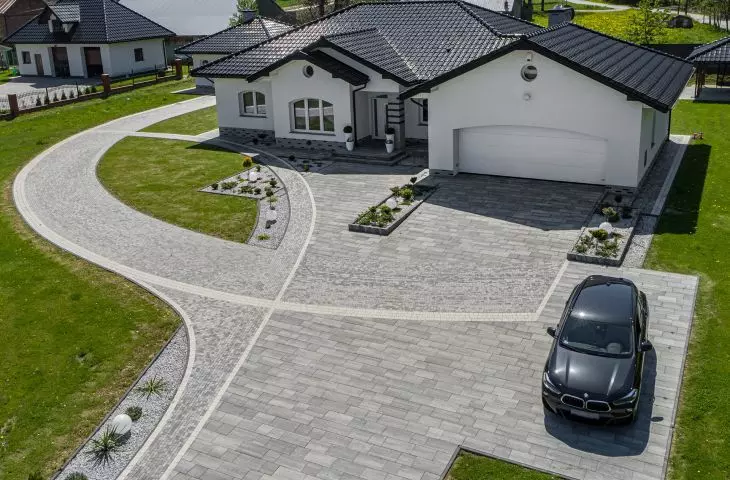 Prestiżowe nawierzchnie betonowe dla małej i dużej architektury