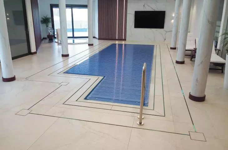 Drainage with LED backlight installation
