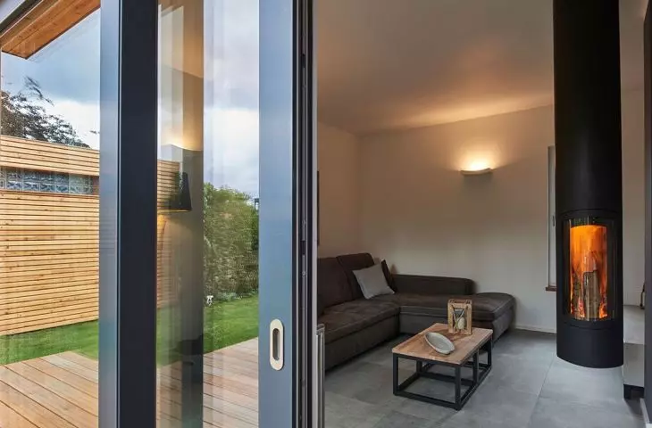 Energy-saving windows are distinguished by their excellent thermal insulation properties  