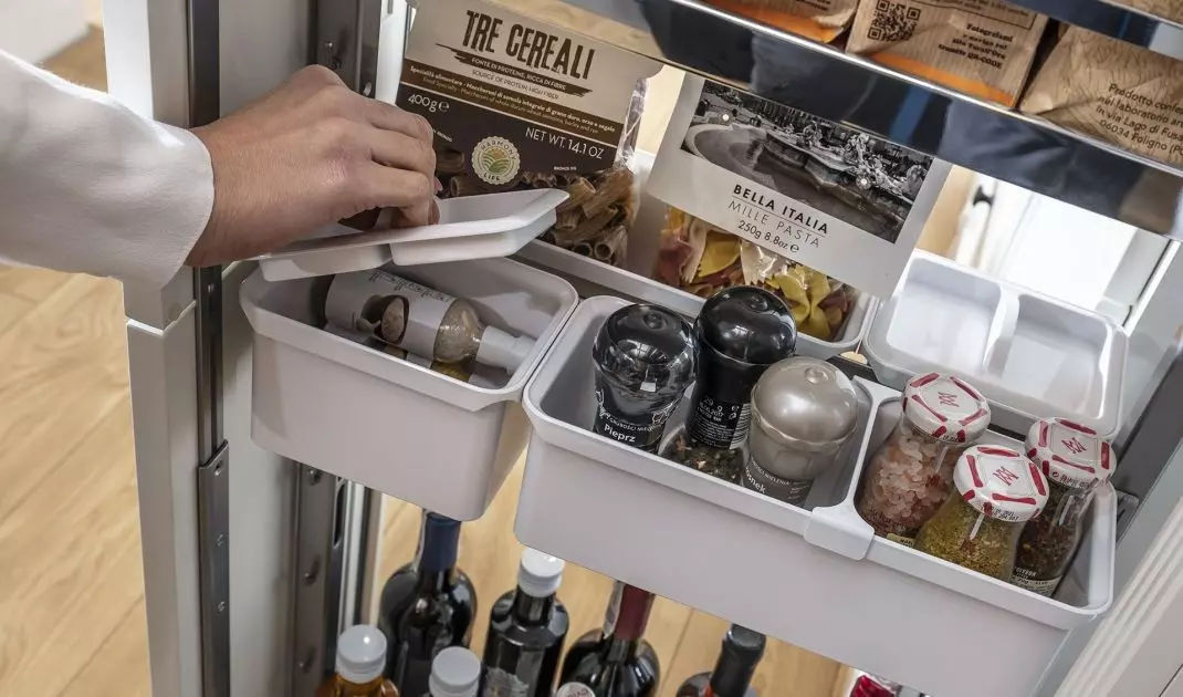 Plastic containers will make it easier to organize products  