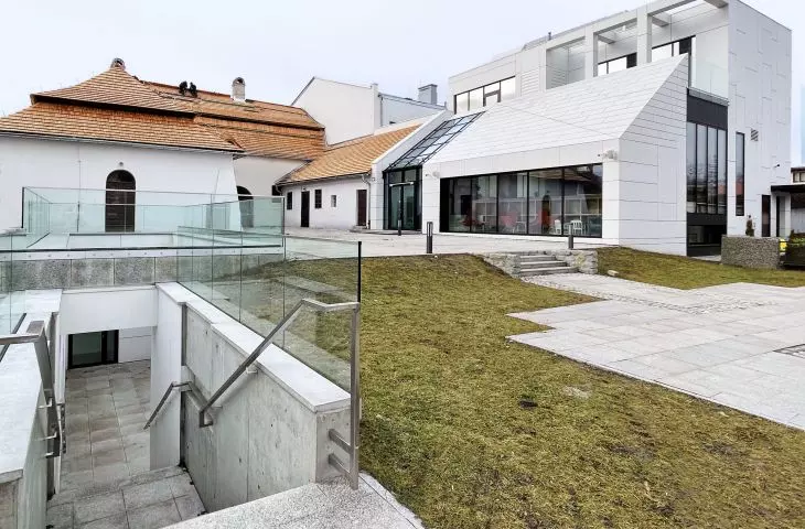 Centrum Kultury i Sztuki imienia Ady Sary w Starym Sączu (proj. 55Architekci)