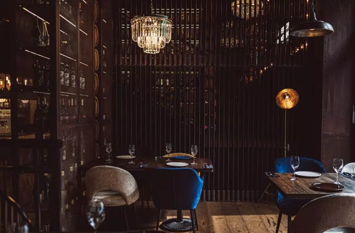 Przestrzeń restauracji została powiększona o antresole