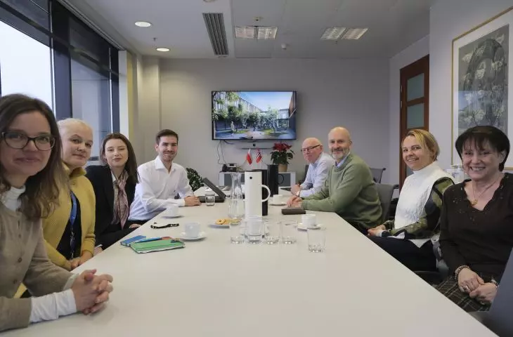  Prezentacja projektu i spotkanie w ambasadzie 