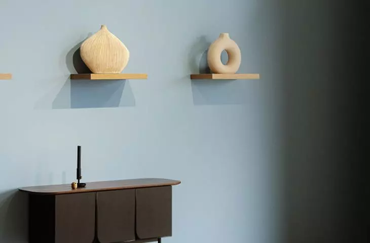 blue wall display