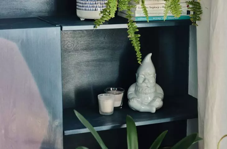 Decorations 