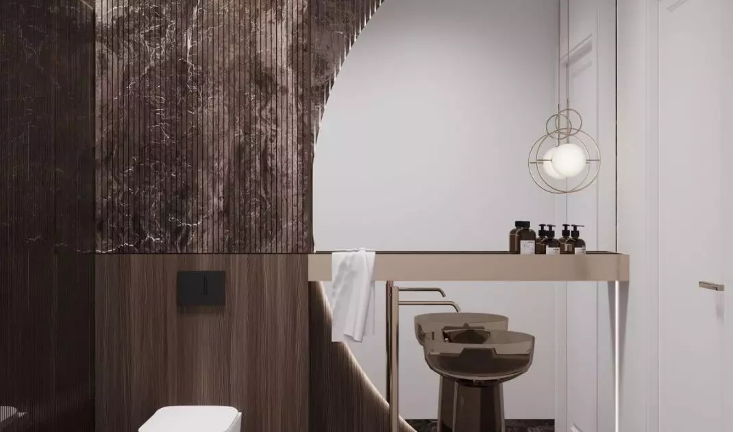 Bathroom on the first floor