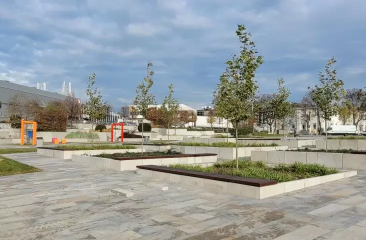 Terrace square at the convention center. proj.: Studio ADS