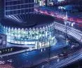 duże metropolie za dnia zapełniają się tysiącami przyjezdnych, którzy nocą opuszczą je i wrócą do swoich miejscowości