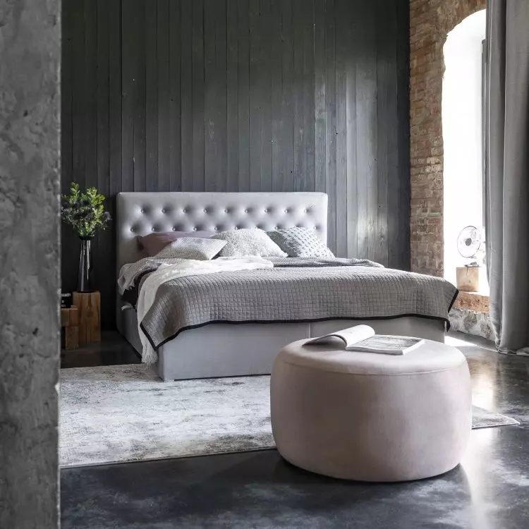 Loree continental bed