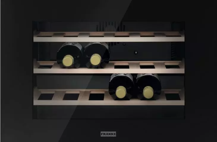 Mythos wine cooler