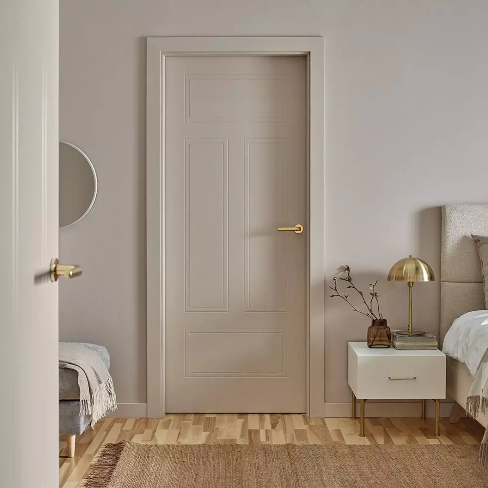 Fina door in beige color. VOX.