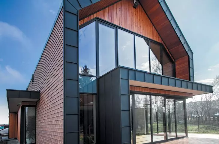 Tile house
