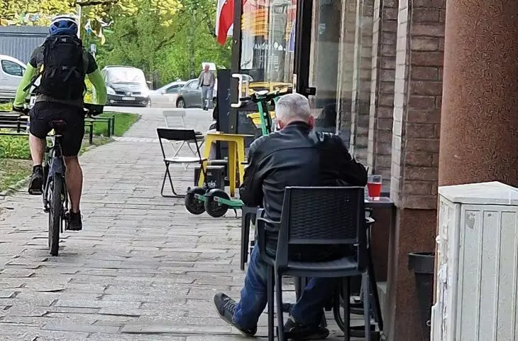 Stary Żoliborz: tu pełne autentyzmu, lokalne życie toczy się w przestrzeni wspólnej