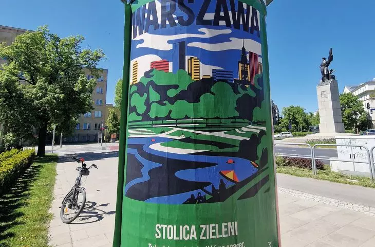 Warszawa jako „Stolica zieleni” jest wiarygodna — park Skaryszewski przekonał mnie ostatecznie, ale dobrych parków jest tu mnóstwo i są naprawdę wszędzie, no może poza mordorem na Domaniewskiej…