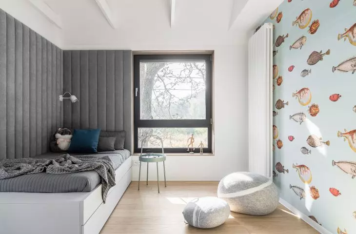 Enerogeneous windows