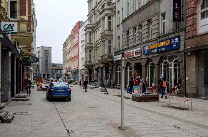 Station Street in Bytom covered by monument zone from advertising resolution
