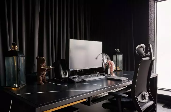 Recording room