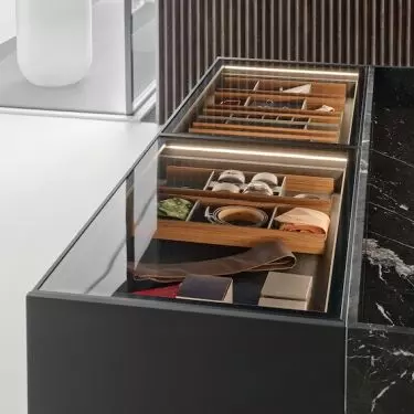 Glazed drawer