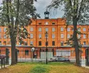 Księży Młyn shows the idea of a city within a city, besides the factory there was everything here: a school, a hospital, a fire station and workers' settlements