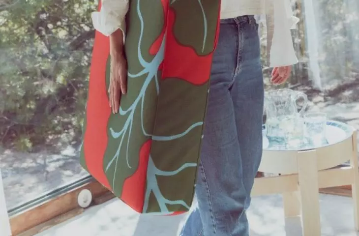 Floor cushion 