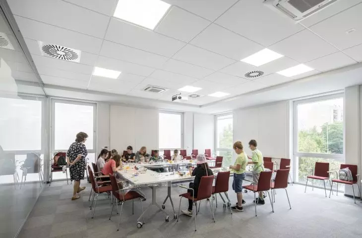 Biblioteka publiczna w Terminalu Kultury na warszawskiej Pradze Południe
