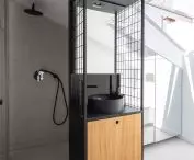 Industrialne elementy w łazience