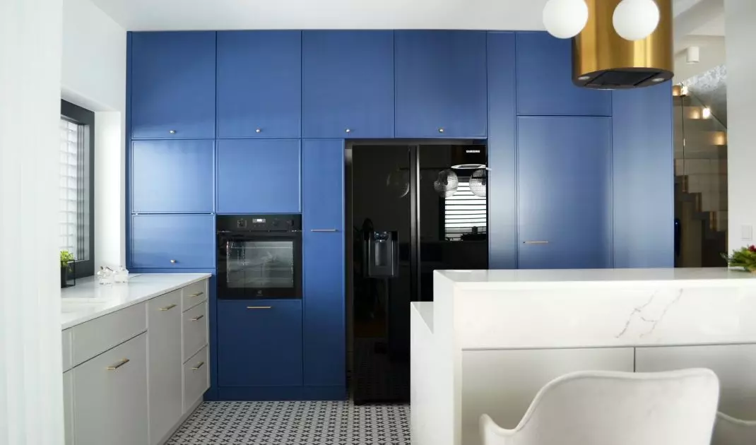 Pomegranate kitchen build-up