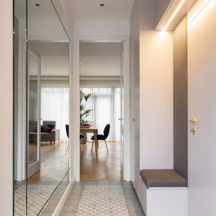 Hallway seating